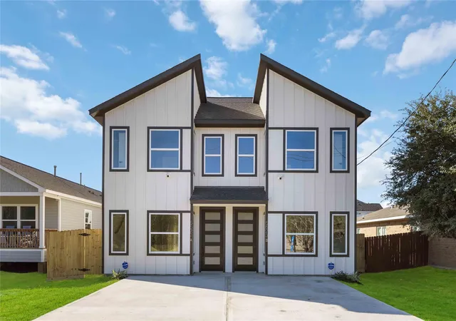 Photo 1 of Multi family home for sale at 7217 & 7219 Sandra St #A-D, Houston, TX 77028 | MLS# 45604594 | Listing updated on 2026-09-12