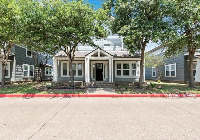 Photo 1 of Sale Pending at 1725 Harvey Mitchell Pkwy S #1112, College Station, TX 77840 | MLS# 15456361 | Listing updated on 2026-09-25