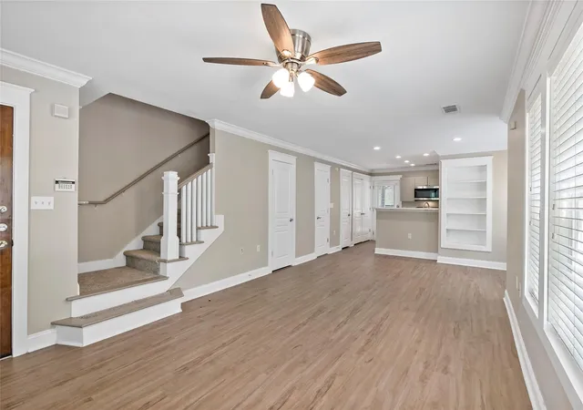 Photo 3 of Sale Pending at 1725 Harvey Mitchell Pkwy S #1112, College Station, TX 77840 | MLS# 15456361 | Listing updated on 2026-09-25