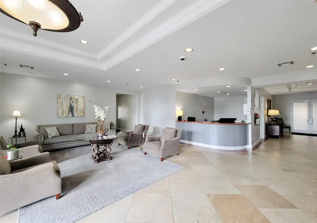 Photo 3 of Condo for sale at 2520 Robinhood #800, Houston, TX 77005 | MLS# 30310149 | Listing updated on 2026-09-14