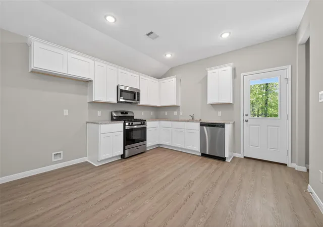 Photo 4 of Single family home for sale at 813 Jefferson Ave, Cleveland, TX 77327 | MLS# 12313104 | Listing updated on 2026-10-23