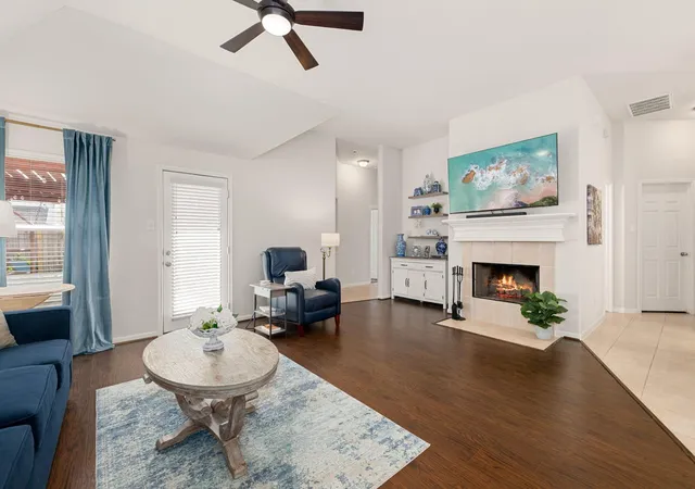 Photo 4 of Single family home for sale at 20707 Sapphire Lake Rd, Richmond, TX 77407 | MLS# 66942260 | Listing updated on 2026-09-21