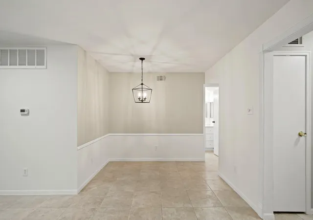 Photo 2 of Condo for sale at 11201 Lynbrook Dr #3503, Houston, TX 77042 | MLS# 65434415 | Listing updated on 2026-09-24