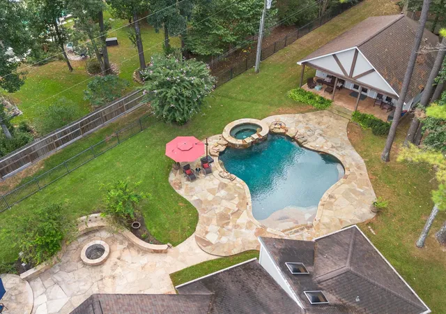 Photo 3 of Single family home for sale at 13710 Lost Crk Rd, Tomball, TX 77375 | MLS# 37024937 | Listing updated on 2026-10-07