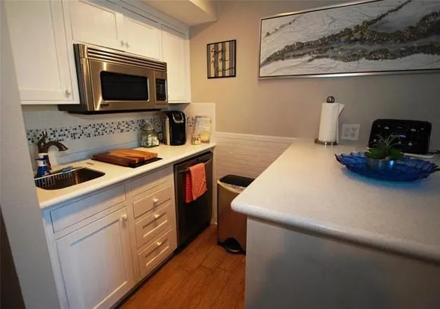 Photo 3 of Condo for sale at 6300 Seawall Blvd #3116, Galveston, TX 77551 | MLS# 76176131 | Listing updated on 2026-09-16