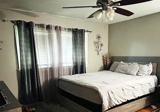 Photo 4 of Single family home for sale at 1802 14th Avenue N, Texas City, TX 77590 | MLS# 38110234 | Listing updated on 2026-10-08