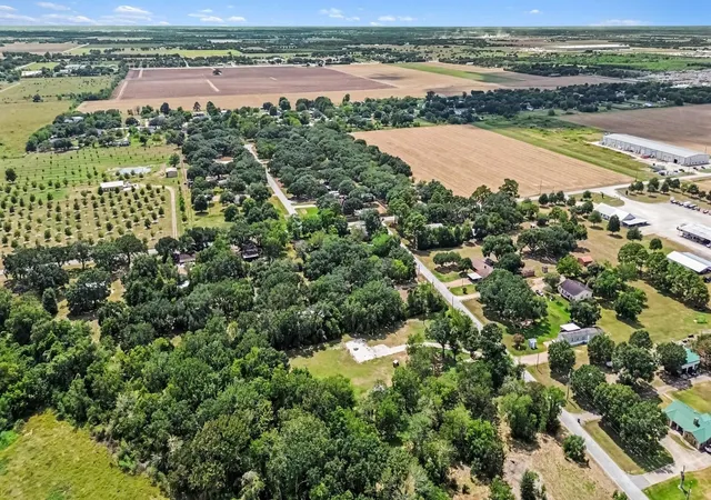 Photo 3 of Land for sale at 2701 Mazen Rd, Rosenberg, TX 77471 | MLS# 59840291 | Listing updated on 2026-10-02