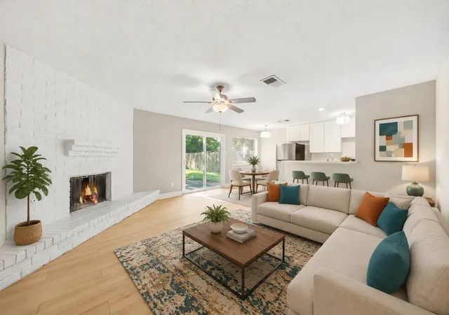 Photo 3 of Single family home for sale at 6523 La Violetta Dr, Houston, TX 77083 | MLS# 85117193 | Listing updated on 2026-09-19