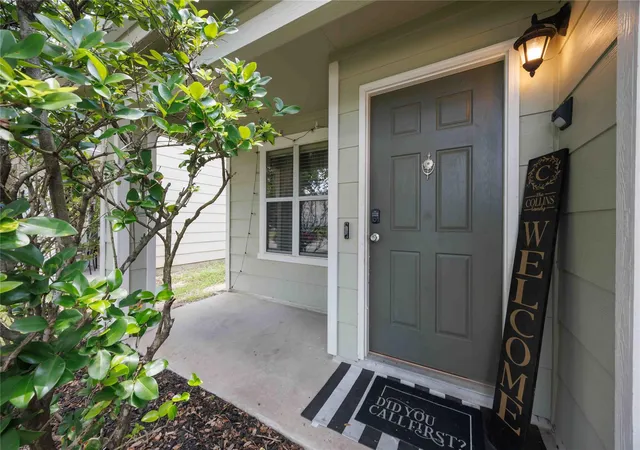 Photo 3 of Single family home for sale at 3618 Fuller Blf Dr, Spring, TX 77386 | MLS# 2503439 | Listing updated on 2026-09-09