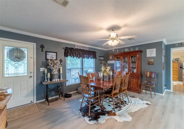 Photo 4 of Single family home for sale at 11746 E Small Oak Ln, Willis, TX 77378 | MLS# 80751417 | Listing updated on 2026-09-05