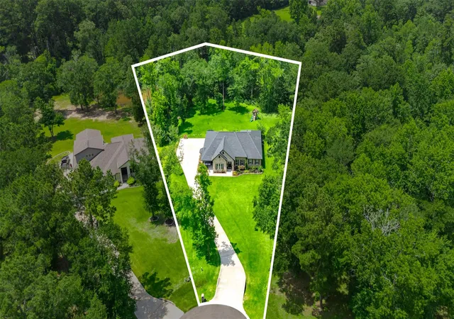 Photo 2 of Single family home for sale at 14663 Diamond Shrs, Willis, TX 77378 | MLS# 68982666 | Listing updated on 2026-10-03