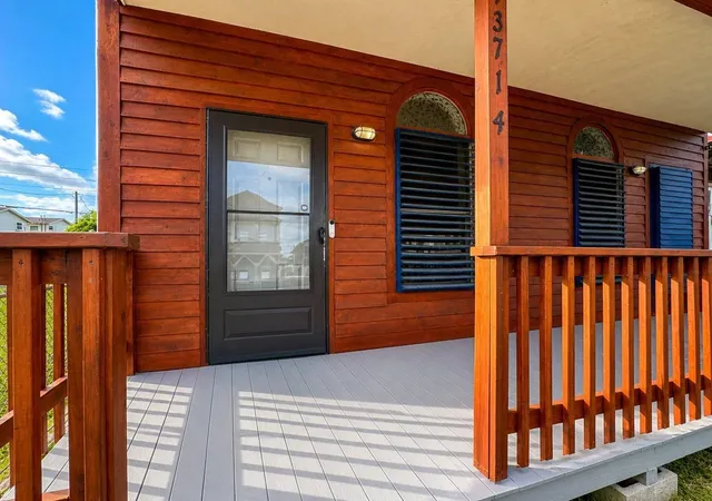 Photo 3 of Single family home for sale at 3714 Ball, Galveston, TX 77550 | MLS# 2919843 | Listing updated on 2026-10-10