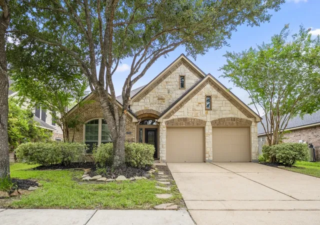 Photo 1 of Single family home for sale at 14906 Whispy Green Ct, Cypress, TX 77433 | MLS# 27156399 | Listing updated on 2026-09-21