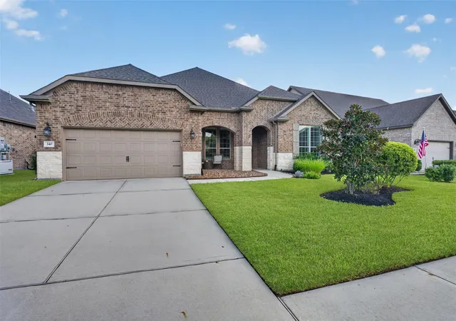 Photo 1 of Single family home for sale at 340 Belgian Ct, Spring, TX 77382 | MLS# 46496751 | Listing updated on 2026-09-12