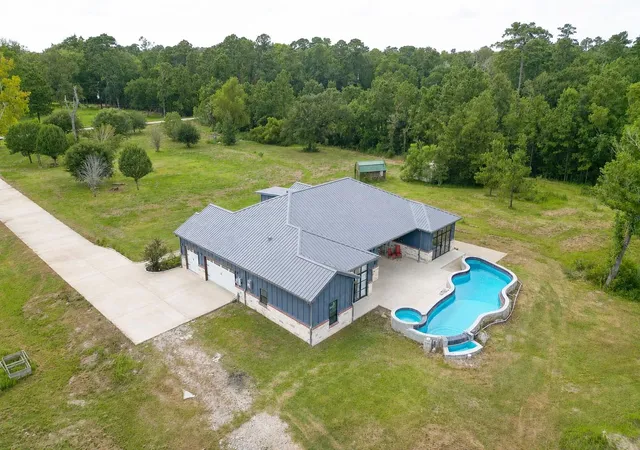 Photo 3 of Single family home for sale at 4914 Harvey Rd, Crosby, TX 77532 | MLS# 45631619 | Listing updated on 2026-09-21