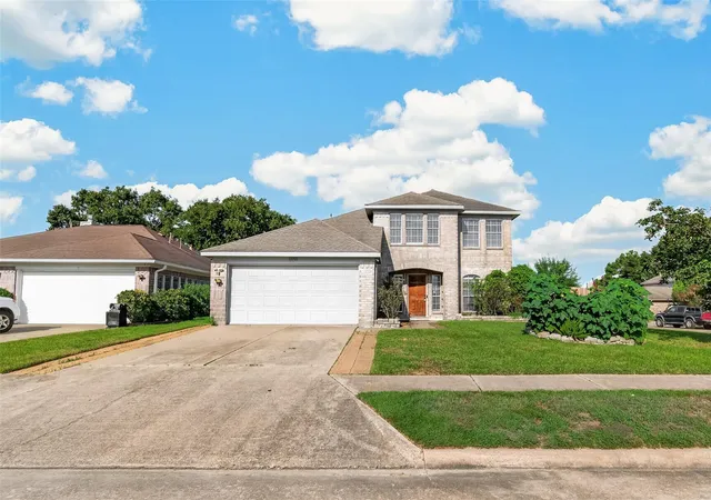 Photo 3 of Single family home for sale at 11731 Lennington Ln, Houston, TX 77064 | MLS# 26234453 | Listing updated on 2026-09-23