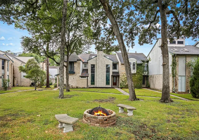 Photo 1 of Condo for sale at 664 N Eldridge Pkwy, Houston, TX 77079 | MLS# 31988108 | Listing updated on 2026-09-06