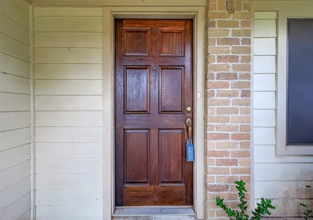 Photo 2 of Single family home for sale at 17307 Nordway Dr, Houston, TX 77084 | MLS# 41057395 | Listing updated on 2026-09-09