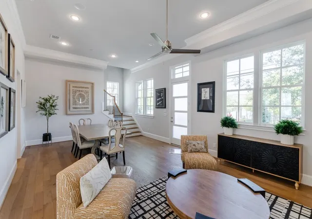 Photo 1 of Single family home for sale at 11053 Chatterton Dr, Houston, TX 77043 | MLS# 10464480 | Listing updated on 2026-09-22