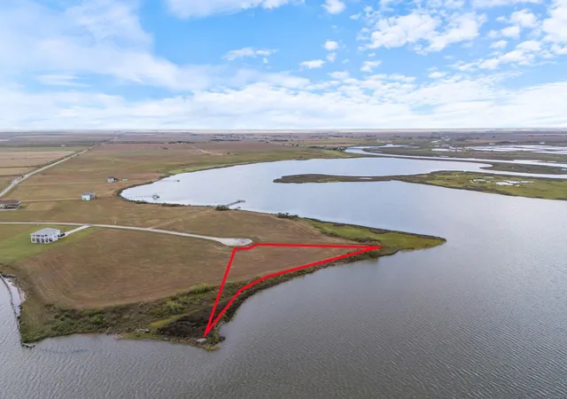 Photo 3 of Land for sale at 0 Bay Dr, Palacios, TX 77465 | MLS# 10441990 | Listing updated on 2026-09-11