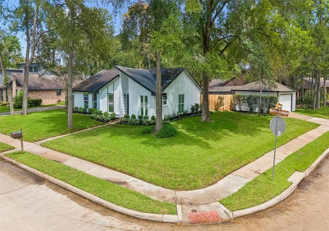Photo 1 of Sale Pending at 2022 Morton League Rd, Richmond, TX 77406 | MLS# 54929756 | Listing updated on 2026-10-09