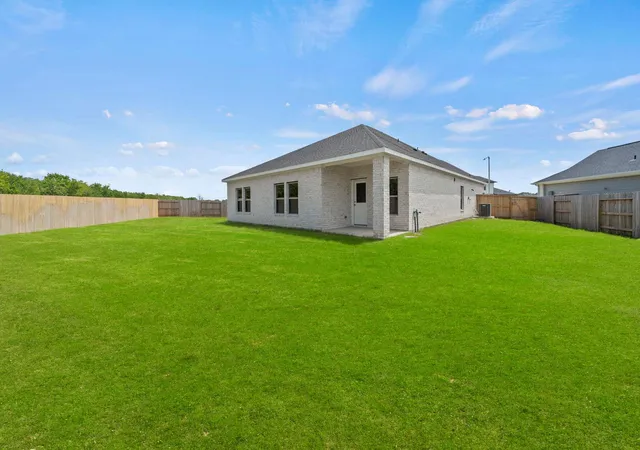 Photo 32 of Single family home for sale at 202 Orchard Laurel Dr, Alvin, TX 77511 | MLS# 4215019 | Listing updated on 2026-10-09