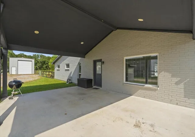 Photo 4 of Single family home for sale at 4724 1st Sgt Israel Almendarez St, Alvin, TX 77511 | MLS# 8623600 | Listing updated on 2026-09-15