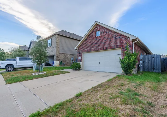 Photo 2 of Single family home for sale at 7322 Purple Aster Ln, Spring, TX 77379 | MLS# 50460101 | Listing updated on 2026-09-09
