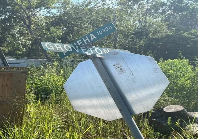 Photo 2 of Land for sale at 0 Teneha St, Houston, TX 77033 | MLS# 22348430 | Listing updated on 2026-09-01