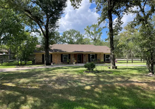 Photo 4 of Sale Pending at 12402 Winding Ln, Cypress, TX 77429 | MLS# 40827640 | Listing updated on 2026-09-17