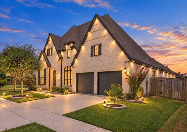Photo 1 of Sale Pending at 2438 Magnolia Bloom Ct, Brookshire, TX 77423 | MLS# 69465694 | Listing updated on 2026-09-28