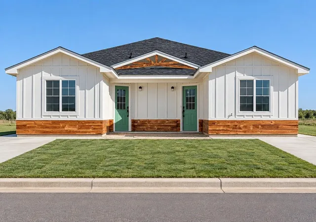 Photo 1 of Multi family home for sale at 1212 Roosevelt St, San Angelo, TX 76903 | MLS# 32570600 | Listing updated on 2026-10-07