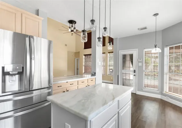 Photo 3 of Single family home for sale at 2010 Trl Water Ct, Kingwood, TX 77339 | MLS# 44691909 | Listing updated on 2026-09-23