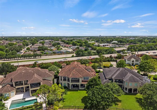 Photo 3 of Single family home for sale at 11822 Montmarte Blvd, Houston, TX 77082 | MLS# 23384825 | Listing updated on 2026-09-03