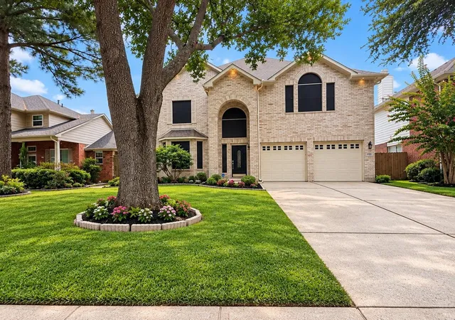 Photo 1 of Single family home for sale at 13431 Yaupon Holly Ln, Houston, TX 77044 | MLS# 95186338 | Listing updated on 2026-09-13