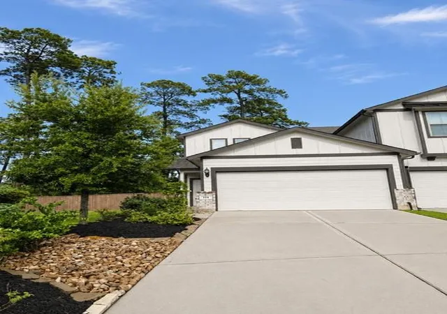 Photo 1 of Townhouse for sale at 114 Skyshine Ct, Conroe, TX 77304 | MLS# 40280496 | Listing updated on 2026-09-17