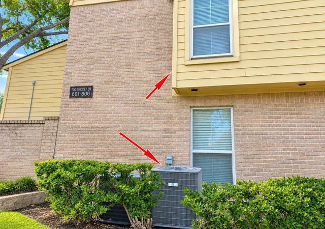 Photo 4 of Condo for sale at 700 Thicket Ln #602, Houston, TX 77079 | MLS# 38818966 | Listing updated on 2026-09-23