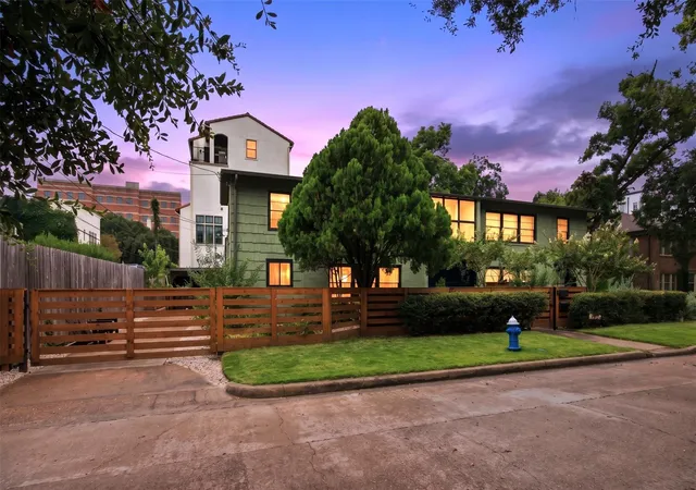 Photo 1 of Sale Pending at 1703 Albans Rd, Houston, TX 77005 | MLS# 26850330 | Listing updated on 2026-10-02