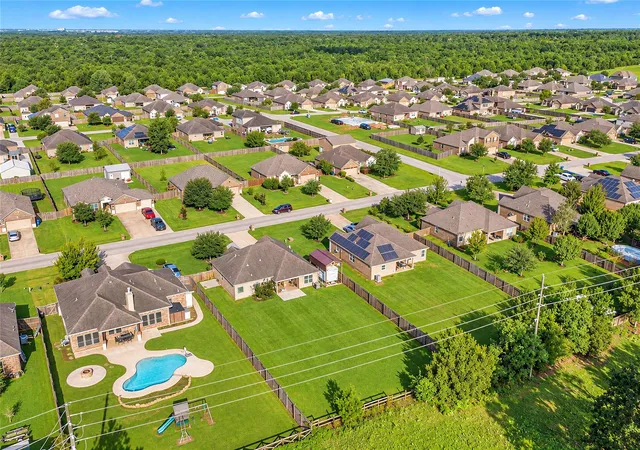 Photo 2 of Single family home for sale at 18803 Maverick Ranch Rd E, Magnolia, TX 77355 | MLS# 25232814 | Listing updated on 2026-09-21