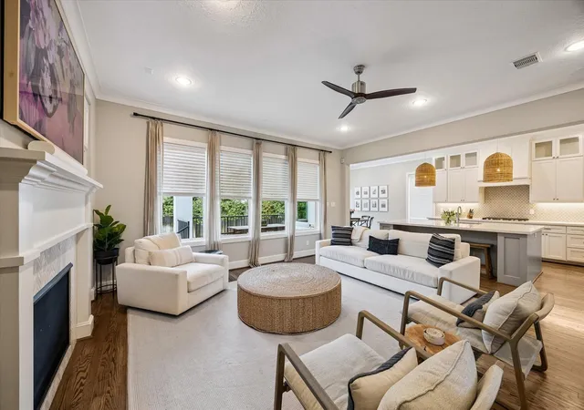 Photo 2 of Sale Pending at 4604 Mimosa Dr, Bellaire, TX 77401 | MLS# 31695354 | Listing updated on 2026-10-03