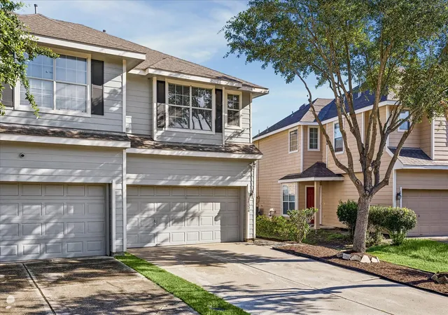 Photo 2 of Sale Pending at 14334 Fairbuff Ln, Houston, TX 77014 | MLS# 34171908 | Listing updated on 2026-10-05