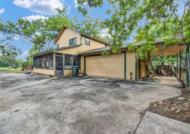 Photo 2 of Single family home for sale at 3852 County Rd 704, Brazoria, TX 77422 | MLS# 87973712 | Listing updated on 2026-09-08
