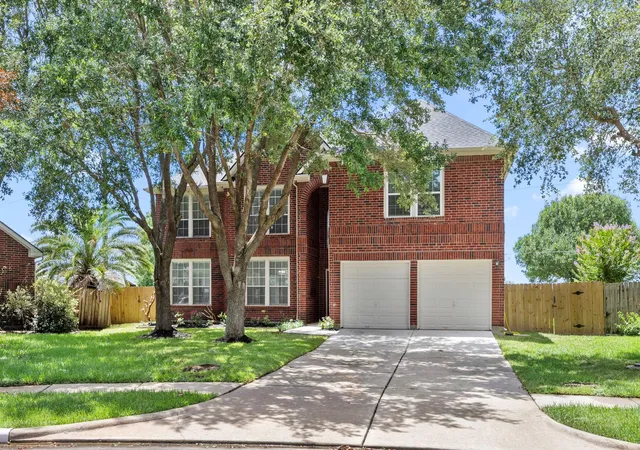 Photo 3 of Sale Pending at 2430 Waterwood Dr, Sugar Land, TX 77479 | MLS# 9855491 | Listing updated on 2026-10-04