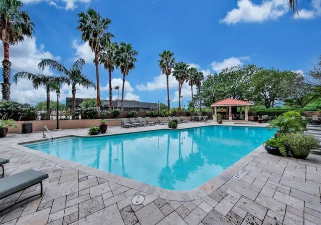 Photo 3 of Condo for sale at 3525 Sage Rd #411, Houston, TX 77056 | MLS# 438842 | Listing updated on 2026-09-16