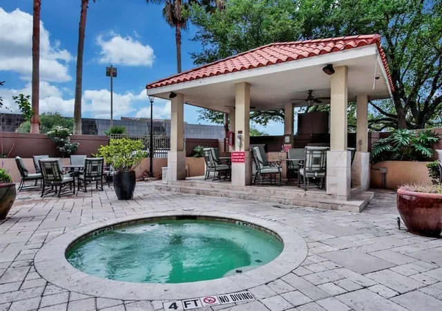 Photo 3 of Condo for sale at 3525 Sage Rd #411, Houston, TX 77056 | MLS# 438842 | Listing updated on 2026-09-16
