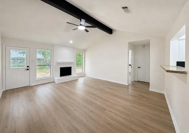 Photo 2 of Sale Pending at 7610 Western Oak Ln, Houston, TX 77040 | MLS# 93671970 | Listing updated on 2026-09-08