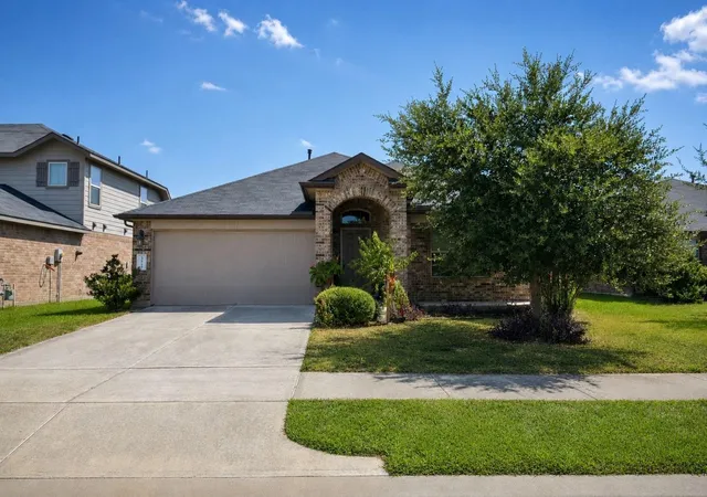 Photo 3 of Single family home for sale at 3023 Vales Point, Fresno, TX 77545 | MLS# 79430984 | Listing updated on 2026-09-07