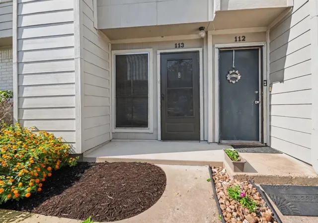 Photo 1 of Condo for sale at 3919 Fairmont Pkwy #113, Pasadena, TX 77504 | MLS# 78201898 | Listing updated on 2026-09-15