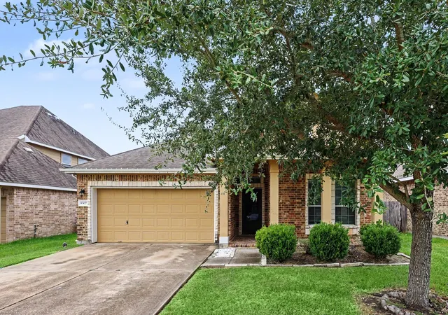 Photo 1 of Single family home for sale at 8307 Mandalay Bay Dr, Baytown, TX 77523 | MLS# 2069216 | Listing updated on 2026-09-11