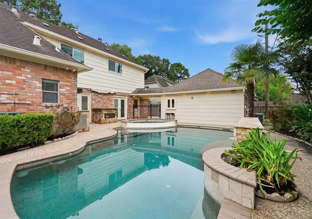 Photo 3 of Single family home for sale at 8310 Mentmore Dr, Spring, TX 77379 | MLS# 43062093 | Listing updated on 2026-09-11